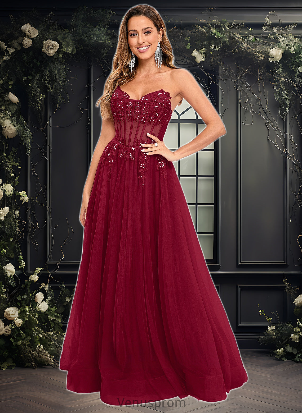 Julie Ball-Gown/Princess V-Neck Floor-Length Tulle Prom Dresses With Sequins Appliques Lace HQP0025837