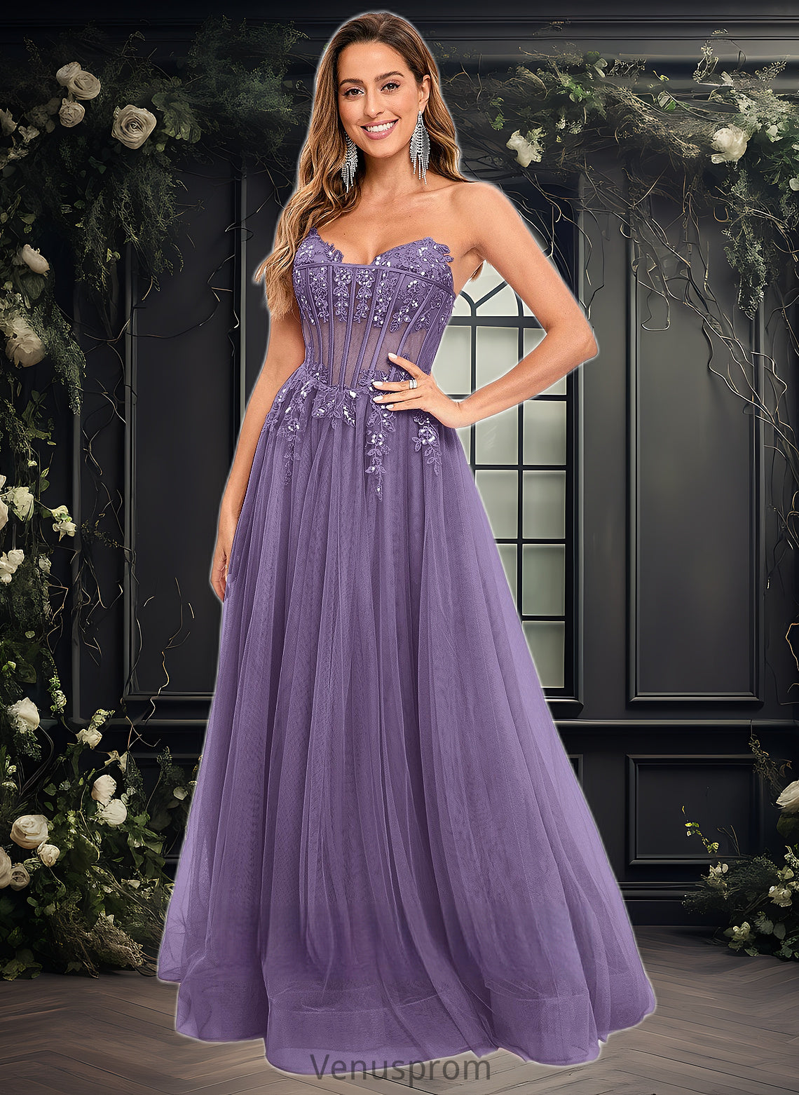 Julie Ball-Gown/Princess V-Neck Floor-Length Tulle Prom Dresses With Sequins Appliques Lace HQP0025837