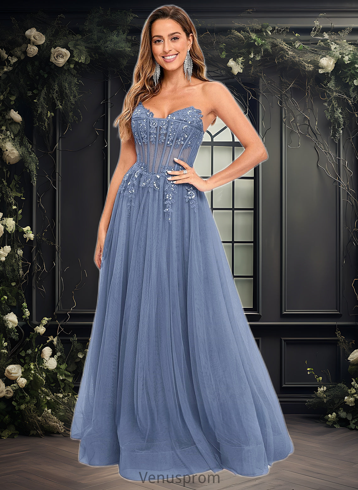 Julie Ball-Gown/Princess V-Neck Floor-Length Tulle Prom Dresses With Sequins Appliques Lace HQP0025837