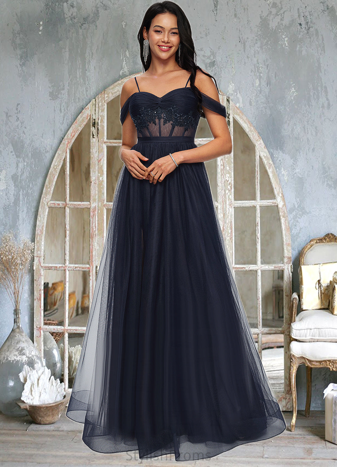 Cora Ball-Gown/Princess Off the Shoulder Floor-Length Tulle Prom Dresses With Appliques Lace Sequins HQP0022221