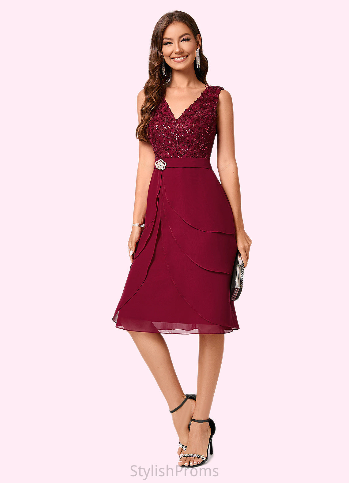 Kasey Sheath/Column V-Neck Knee-Length Chiffon Lace Sequin Cocktail Dress With Ruffle Sequins HQP0022503