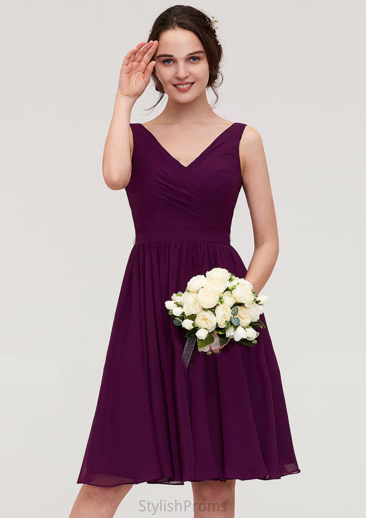 Sleeveless V Neck Chiffon A-line/Princess Knee-Length Bridesmaid Dresses With Pleated Aaliyah HQP0025401