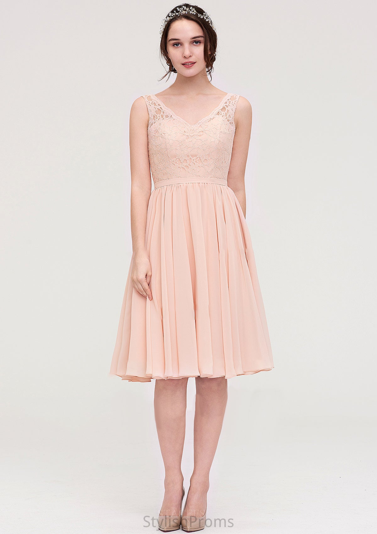 Sleeveless V Neck A-line/Princess Chiffon Knee-Length Bridesmaid Dresses With Lace Sadie HQP0025453