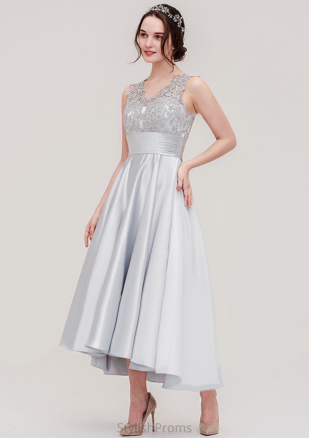 Sleeveless V Neck Asymmetrical Satin A-line/Princess Bridesmaid Dresses With Pleated Lace June HQP0025468