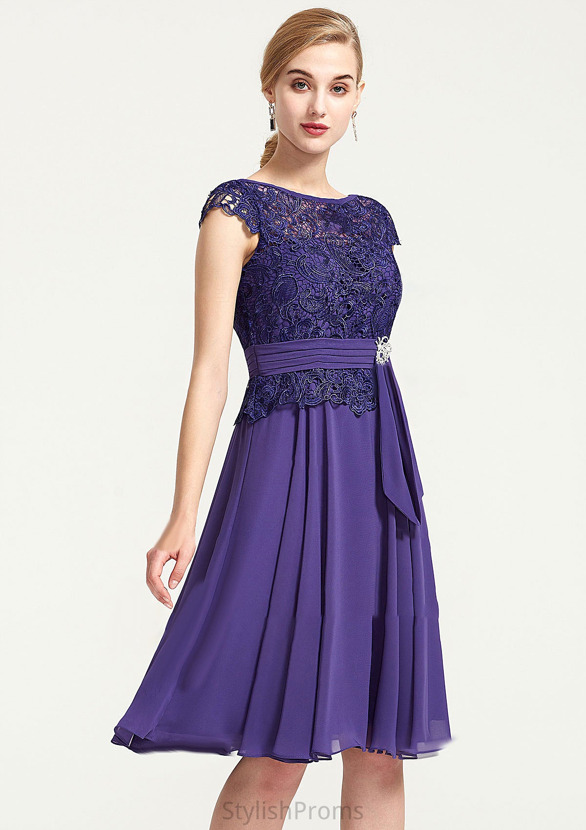 Sleeveless Bateau Knee-Length A-line/Princess Chiffon Bridesmaid Dresses With Rhinestone Appliqued Sashes Annika HQP0025496