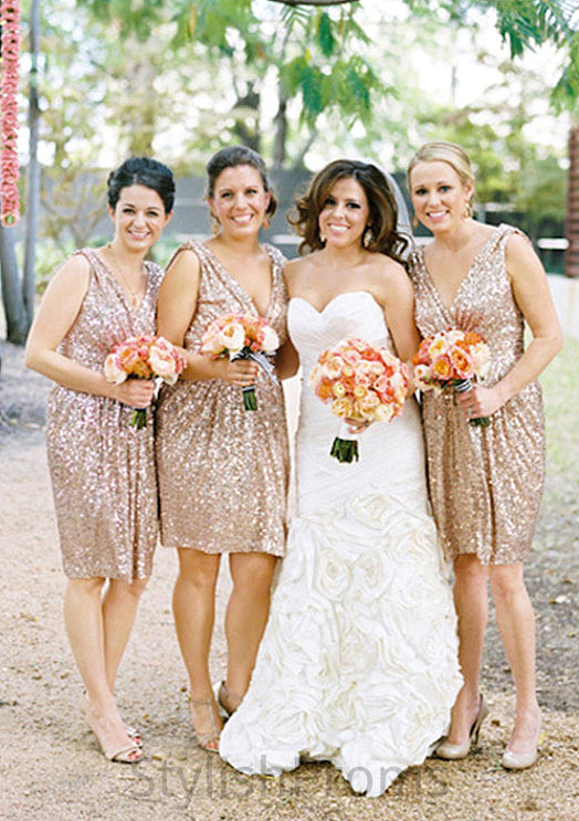 Sleeveless V Neck Knee-Length A-line/Princess Sequined Bridesmaid Dresses Sherlyn HQP0025527