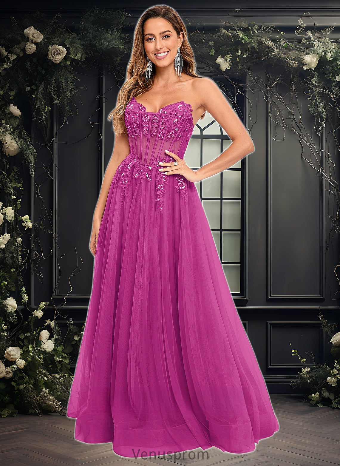 Julie Ball-Gown/Princess V-Neck Floor-Length Tulle Prom Dresses With Sequins Appliques Lace HQP0025837