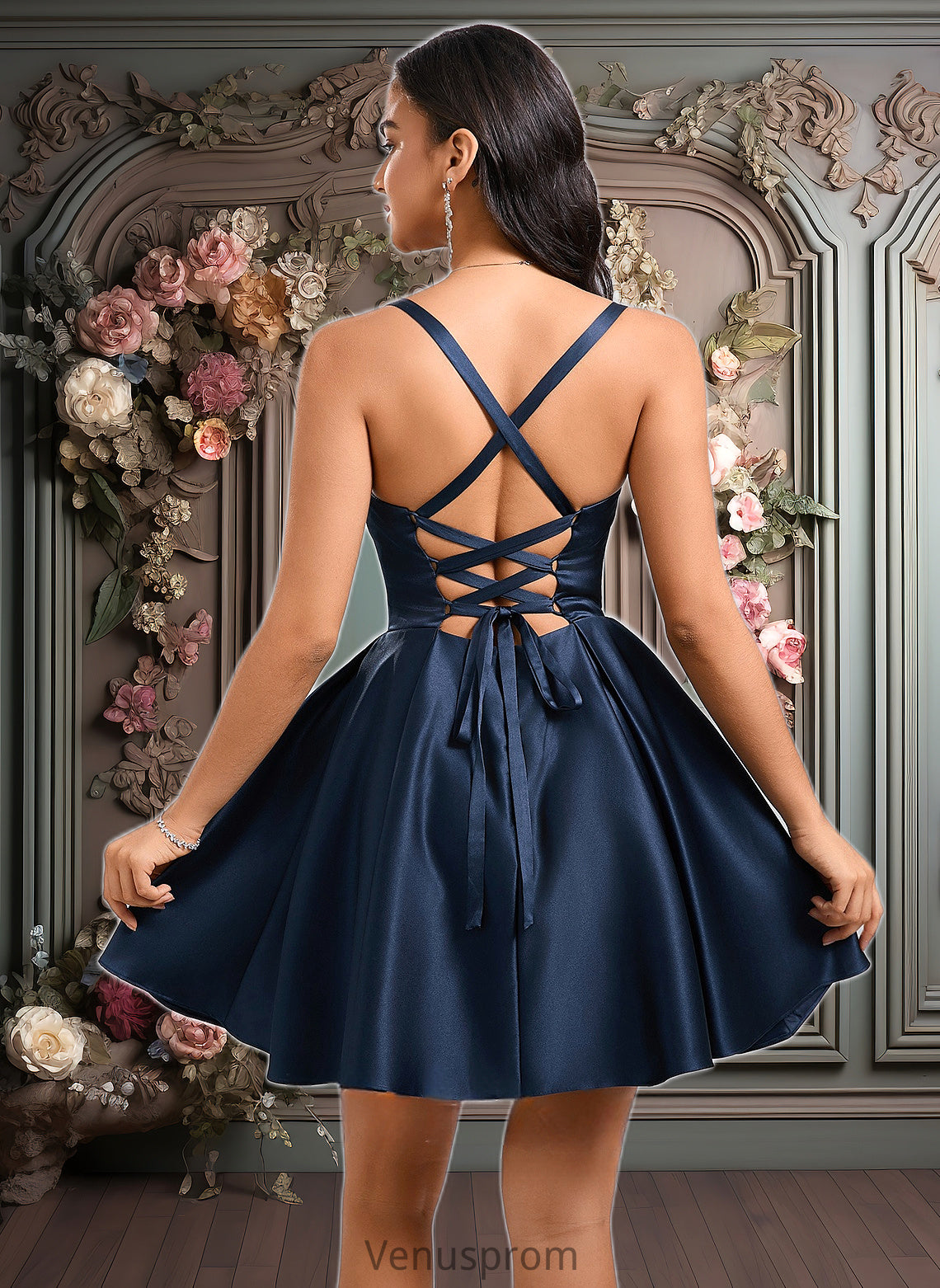 Lainey A-line Sweetheart Short Satin Homecoming Dress With Pleated HQP0025673