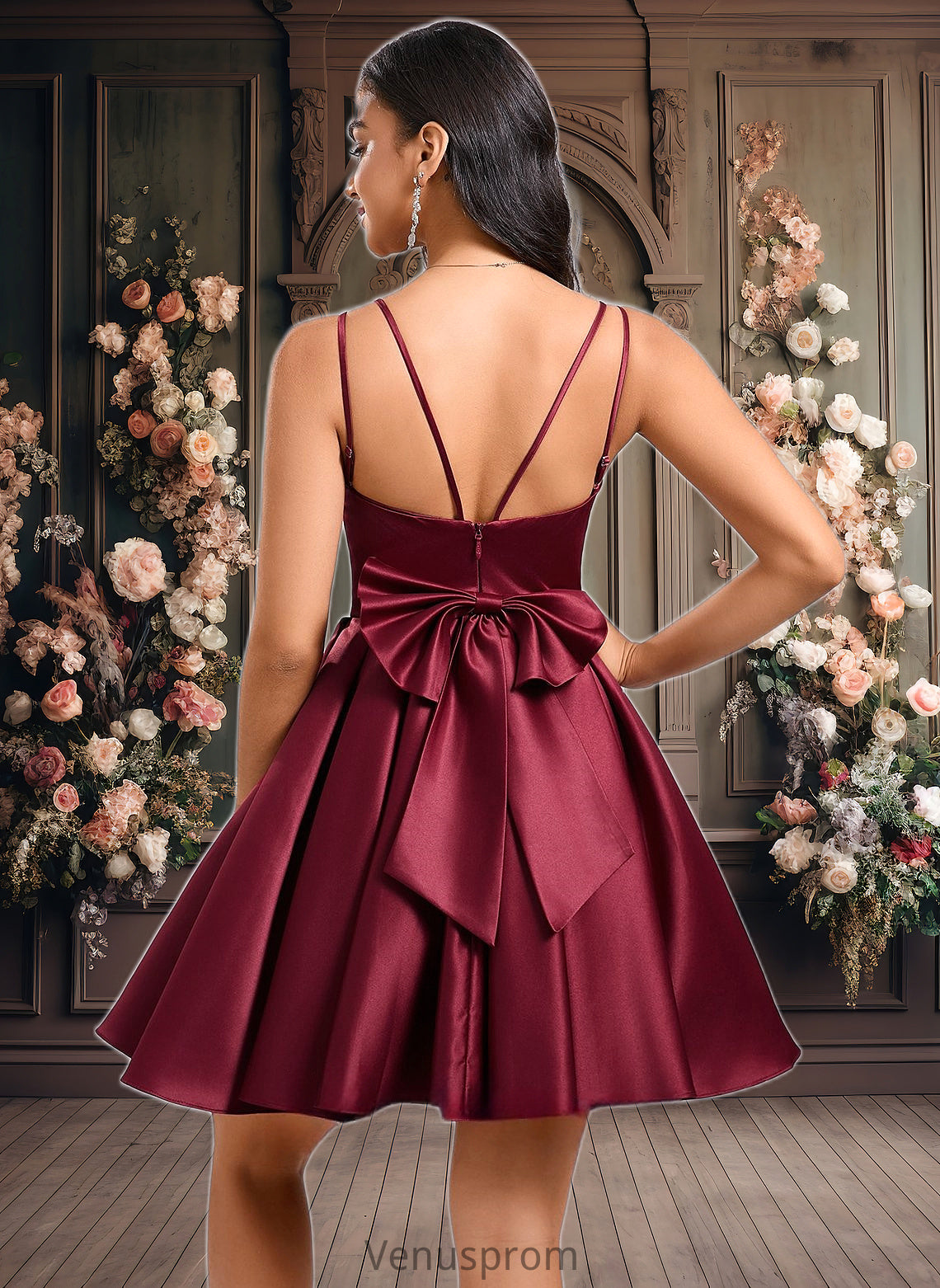 Madison Ball-Gown/Princess V-Neck Short Satin Homecoming Dress With Bow HQP0025662