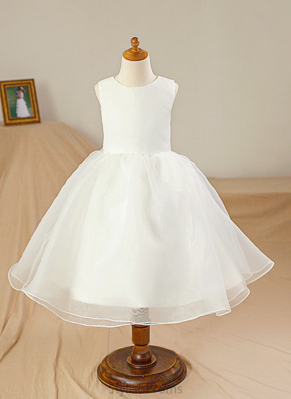 Dress Janiyah Girl Scoop Flower Girl Dresses - Satin/Tulle Ball Gown Knee-length Flower Neck Sleeveless