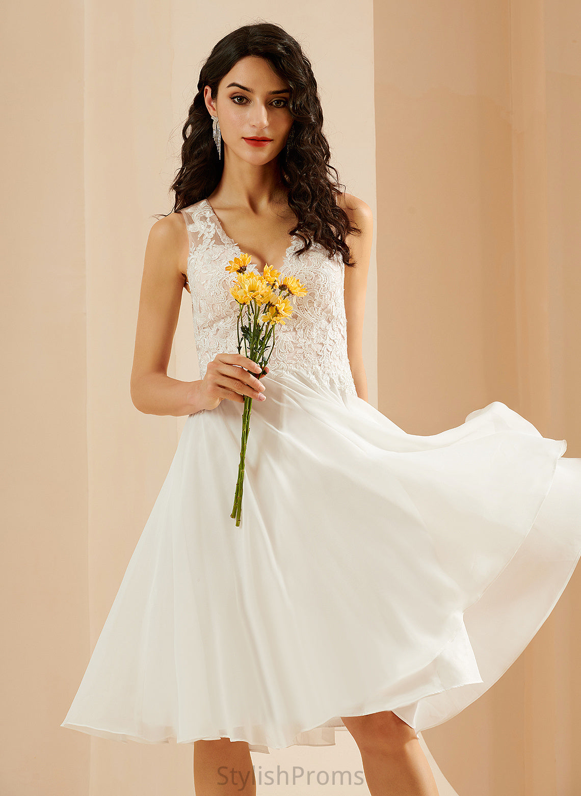 Wedding Dresses Sequins With Lace V-neck Lilyana Chiffon A-Line Knee-Length Dress Wedding