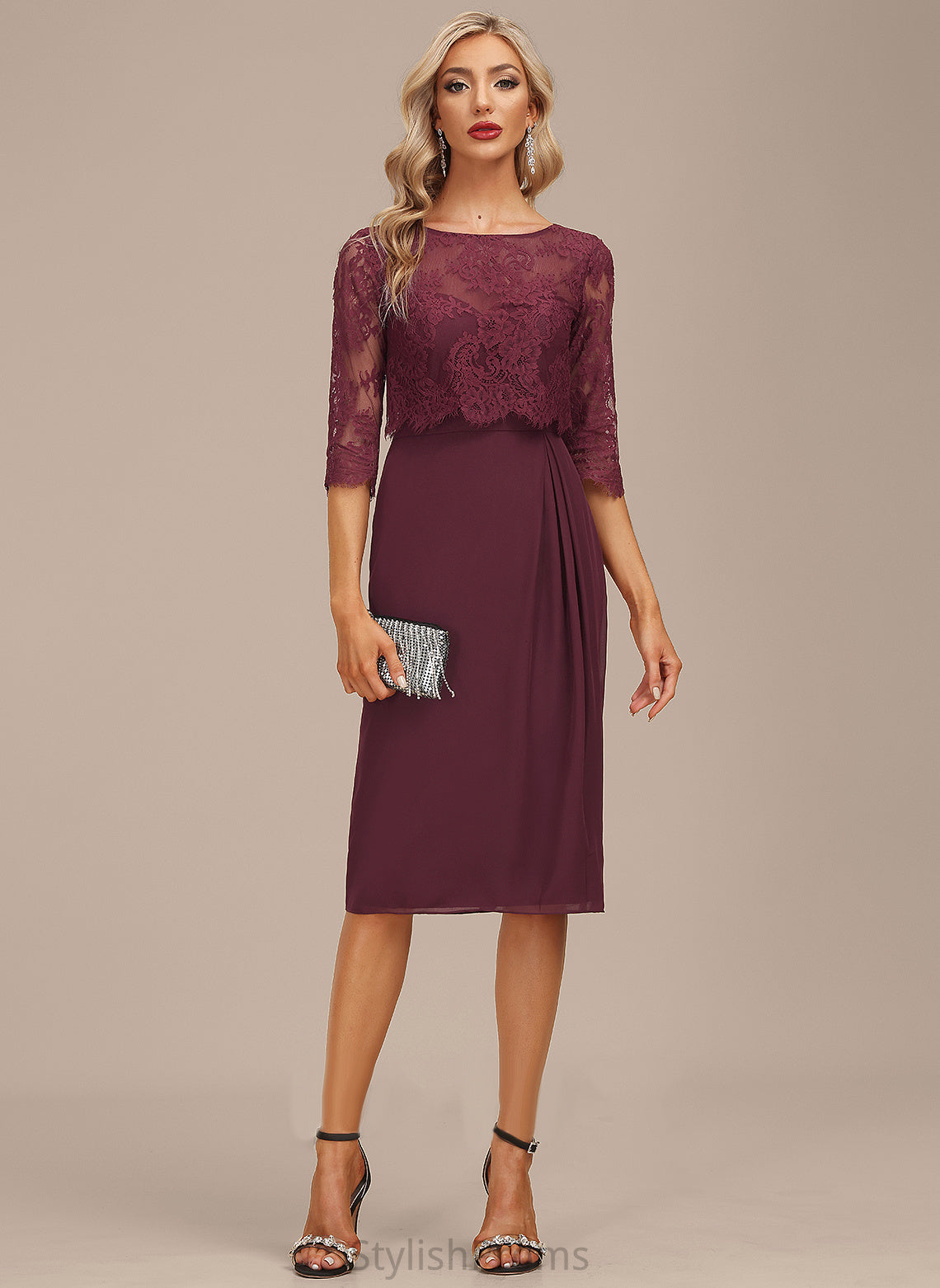 Cocktail Dresses Scoop Jaqueline With Knee-Length Ruffle Neck Chiffon Cocktail Lace Sheath/Column Dress