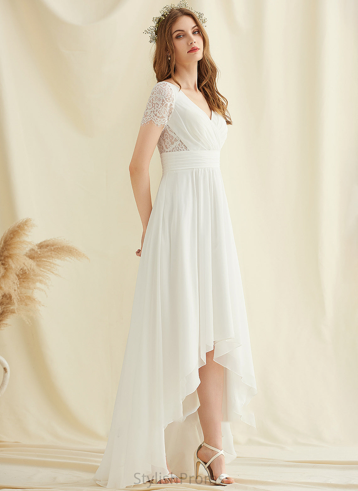 Wedding Dresses Asymmetrical Wedding V-neck Shea Dress A-Line Chiffon Lace