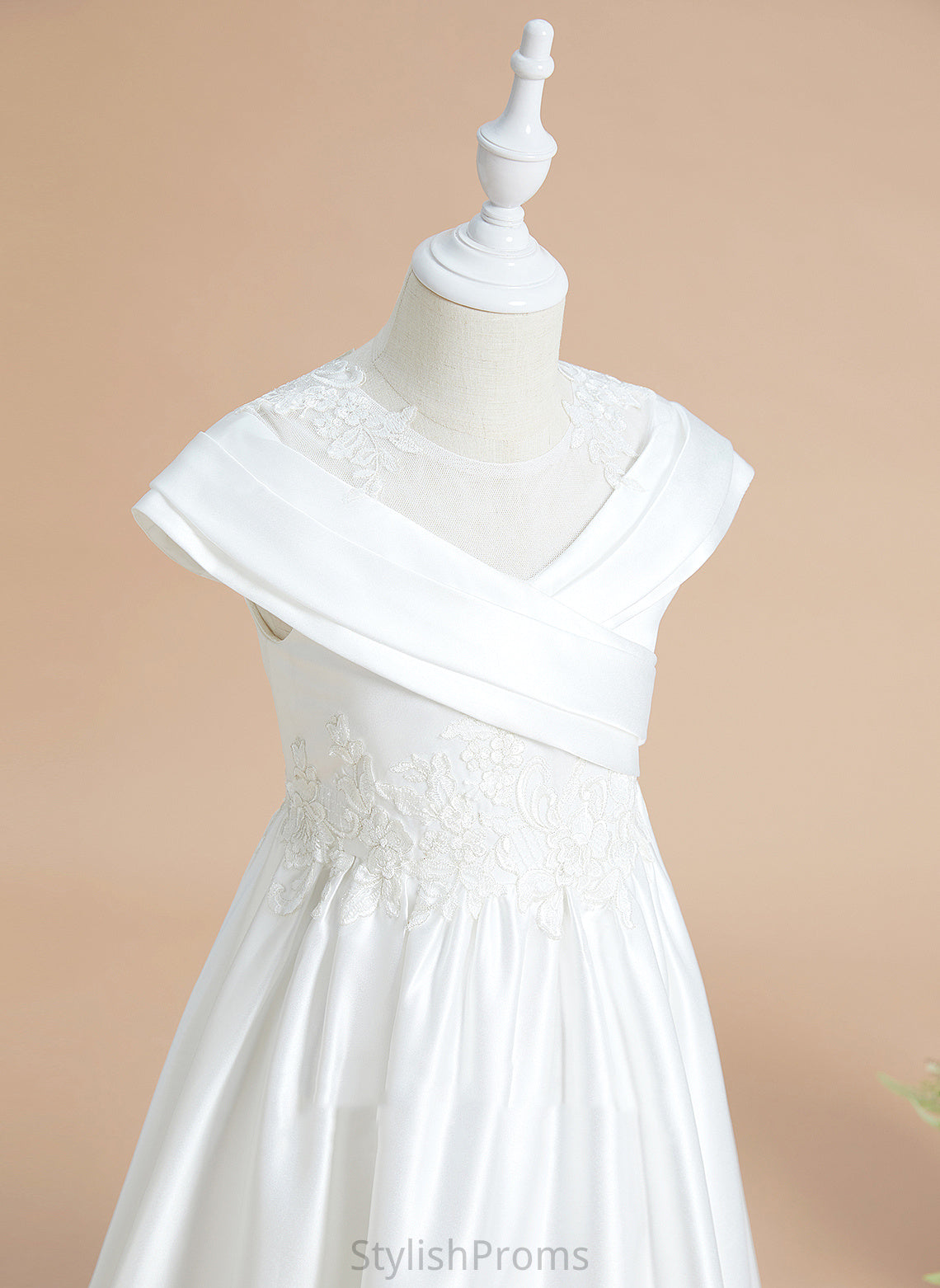 Flower Train Dress - Scoop Ball-Gown/Princess Satin/Lace Emily Sweep Neck Sleeveless Girl Flower Girl Dresses