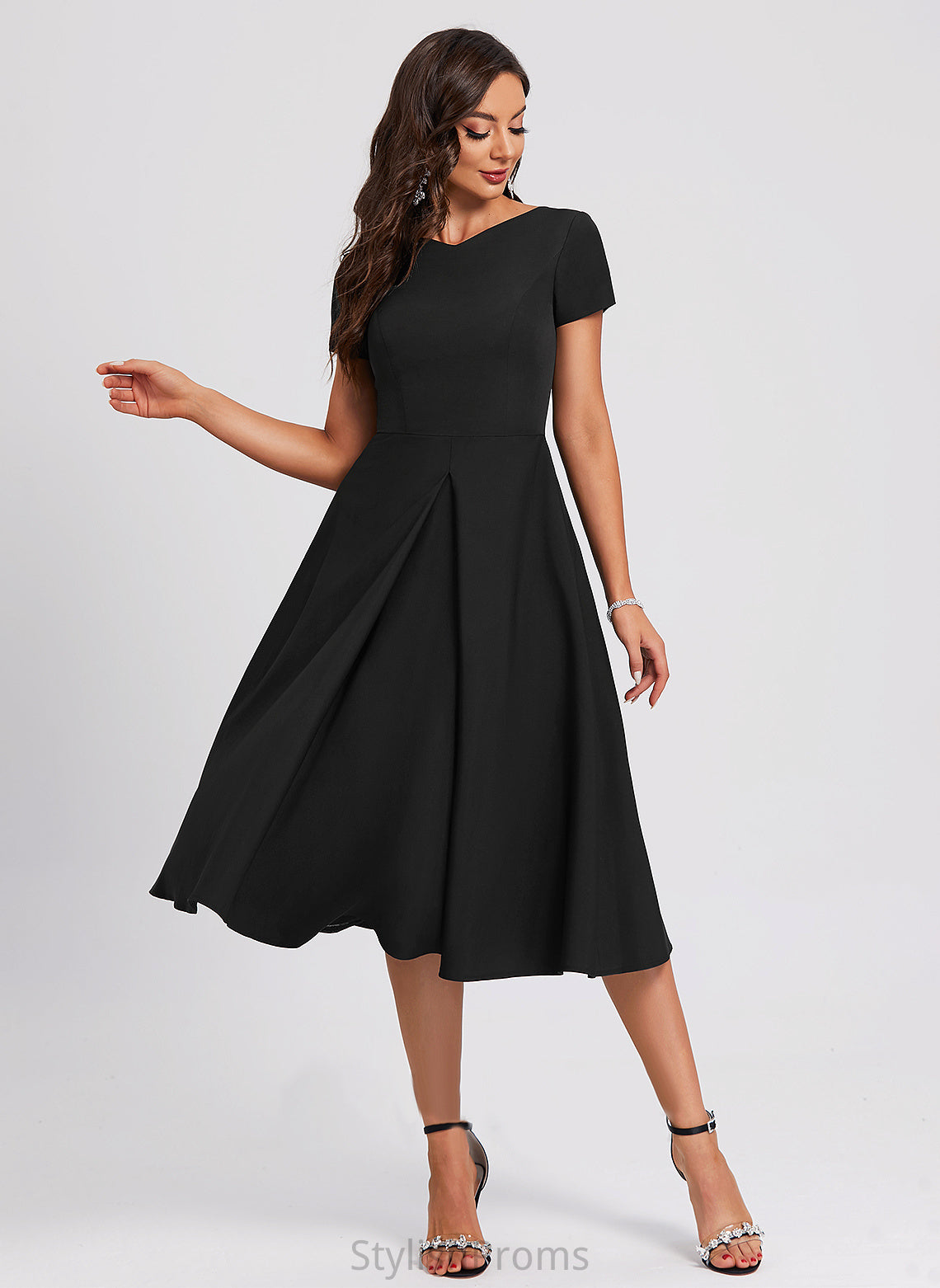 Crepe Cocktail Dresses V-neck Cocktail Knee-Length Stretch Dress Elliana A-Line