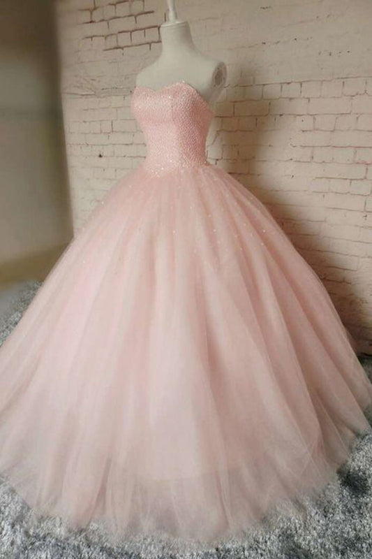 2024 Tulle Sweetheart Ball Gown Quinceanera Dresses Beaded Bodice