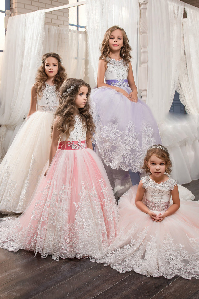 2024 Flower Girl Dresses Scoop Ball Gown Tulle With Applique And Bow Knot