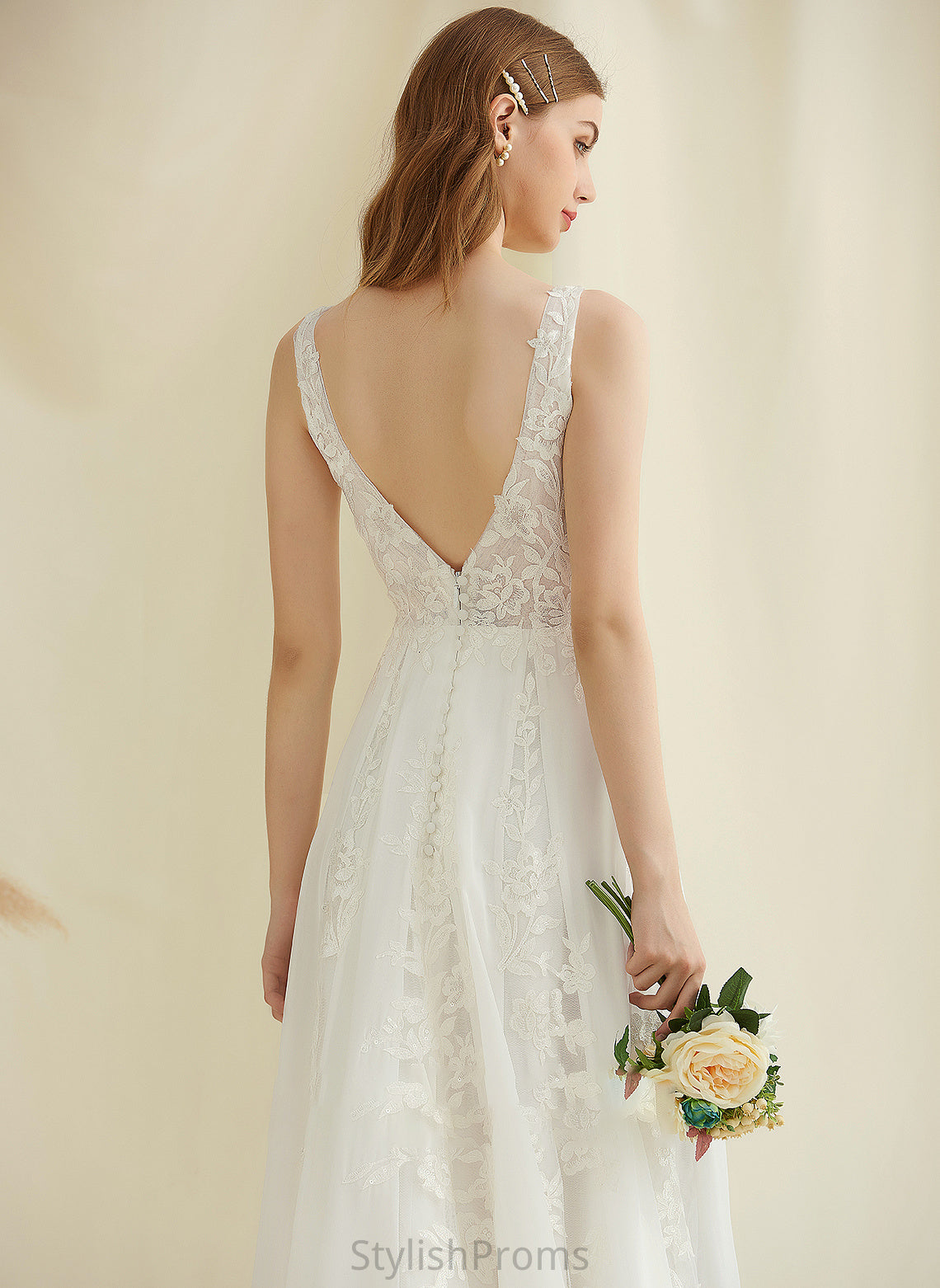 Train V-neck Dress A-Line Sequins Chiffon Lace Urania Wedding Dresses With Wedding Sweep