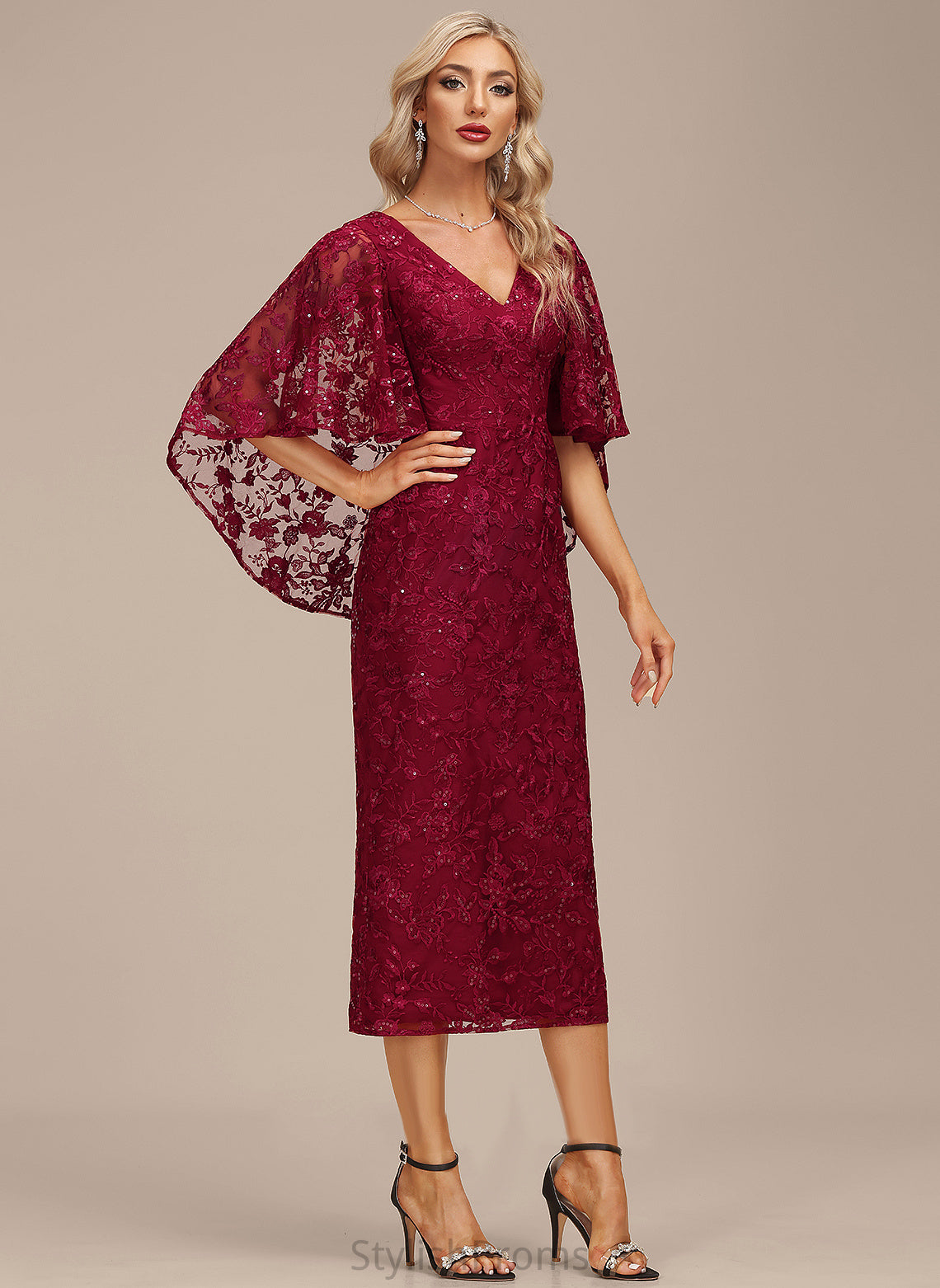 Sequins Tea-Length Sheath/Column Lorna Cocktail Dresses With Dress V-neck Cocktail Lace