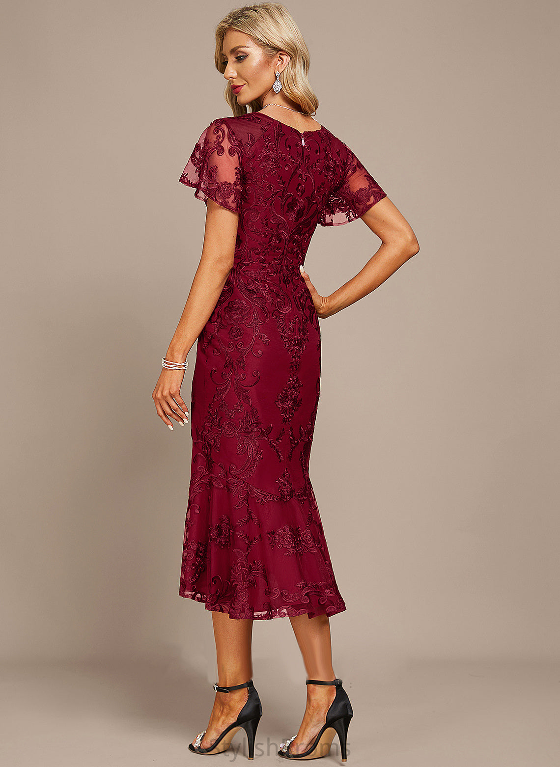 Trumpet/Mermaid Kate Cocktail Dress Asymmetrical Lace Cocktail Dresses V-neck