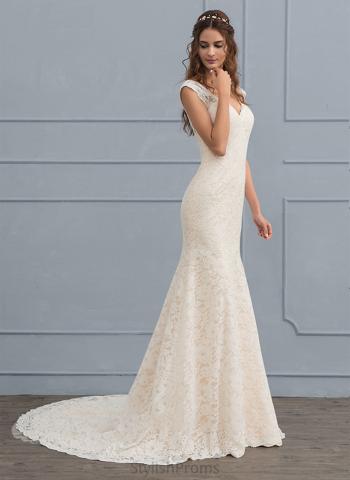 Train Trumpet/Mermaid Wedding Tori Court V-neck Lace Wedding Dresses Dress