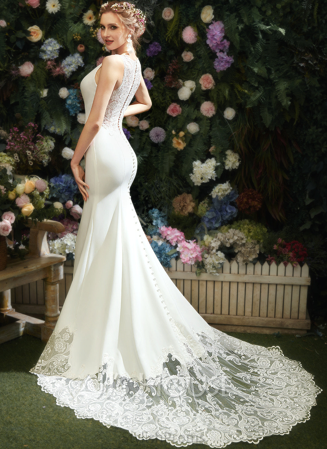 Wedding With V-neck Lace Wedding Dresses Chapel Trumpet/Mermaid Train Eva Dress