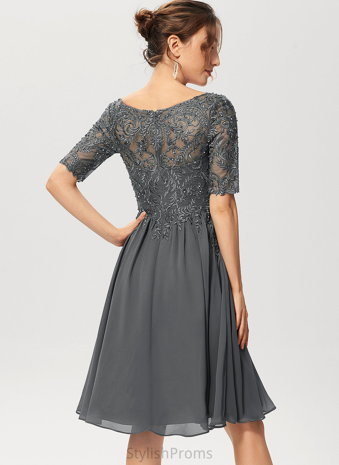 Lace V-neck With Chiffon Cocktail Annie Knee-Length Beading Dress A-Line Sequins Cocktail Dresses