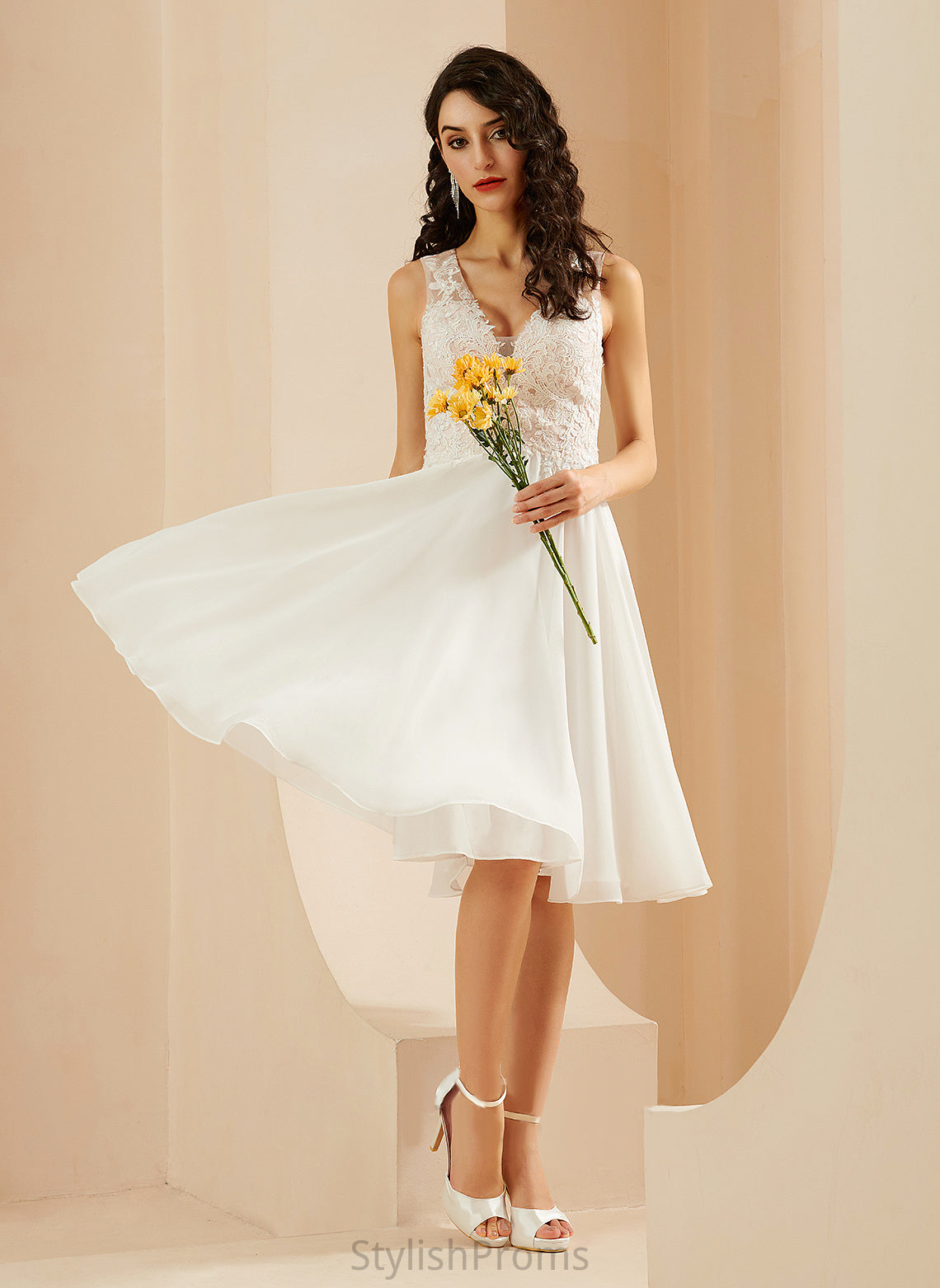 Lace With Wedding Wedding Dresses A-Line Chiffon Sequins V-neck Dress Sariah Knee-Length