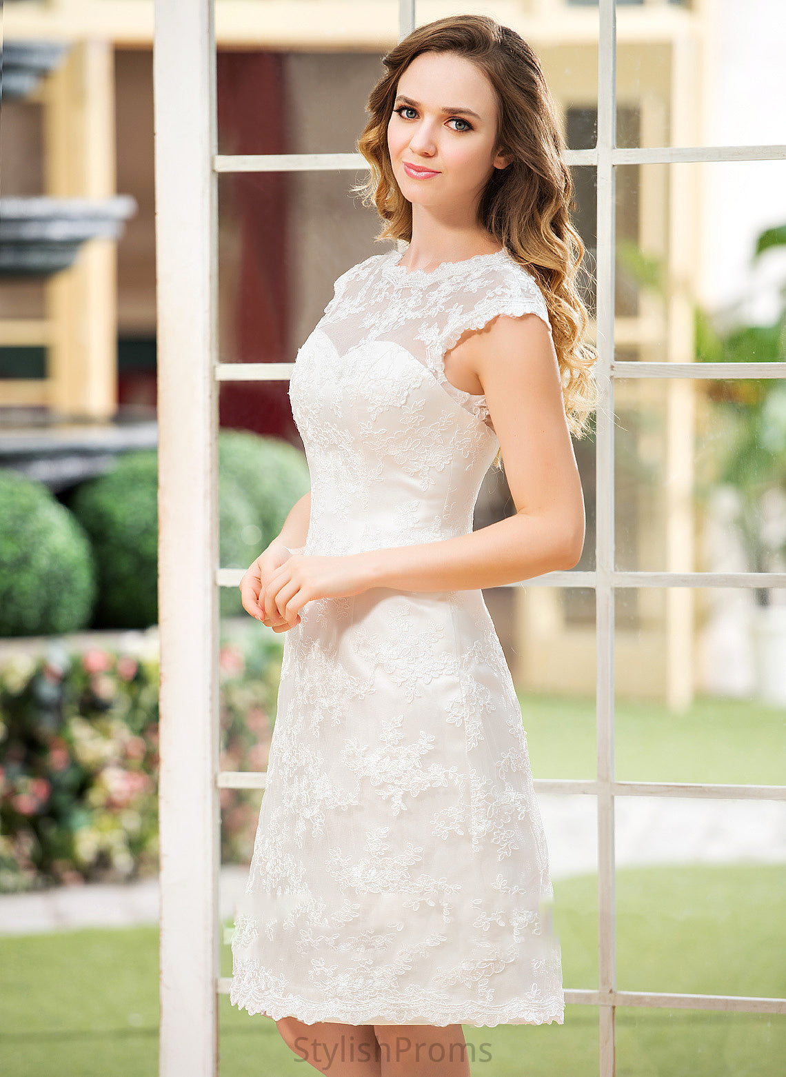 Wedding Dresses Wedding A-Line Knee-Length Dress Phoenix Lace Scoop Neck