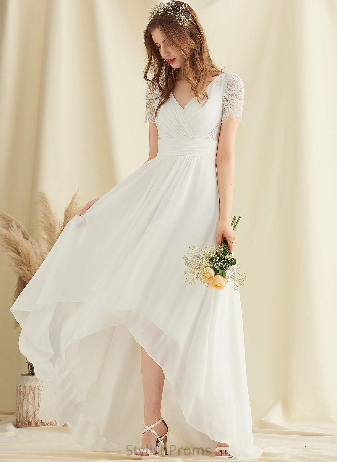 Wedding Dresses Asymmetrical Wedding V-neck Shea Dress A-Line Chiffon Lace