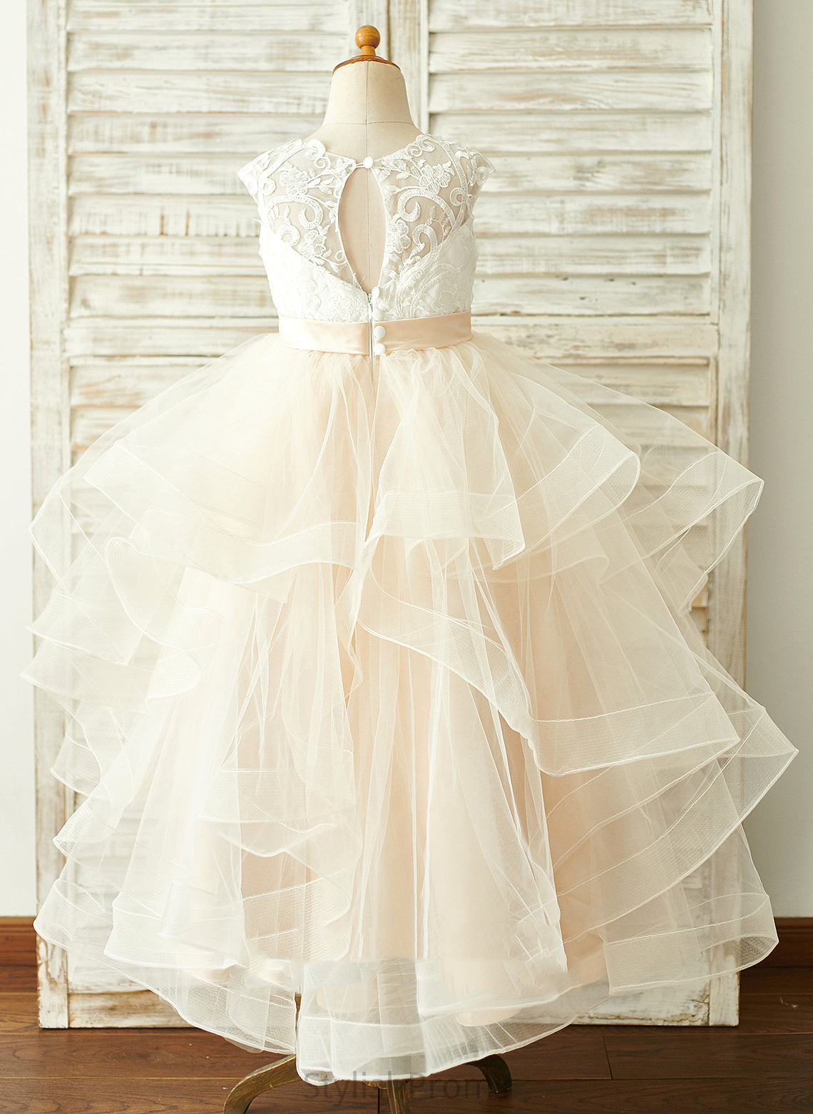 Ball-Gown/Princess Flower Floor-length Neck Flower Girl Dresses Girl - Tulle/Lace Scoop Sleeveless Campbell Dress