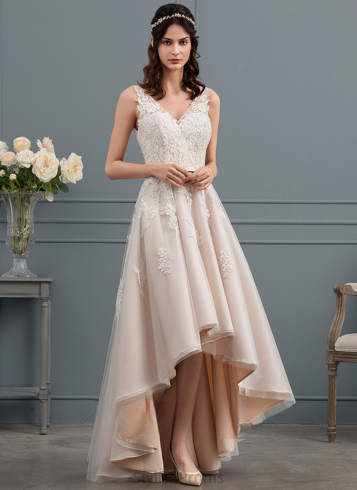 Wedding Asymmetrical Poll Lace Bow(s) With A-Line Wedding Dresses Tulle Dress V-neck Satin