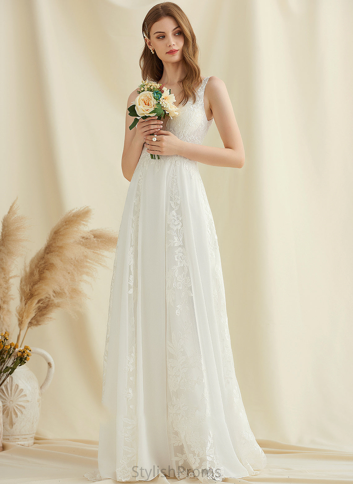 Train V-neck Dress A-Line Sequins Chiffon Lace Urania Wedding Dresses With Wedding Sweep