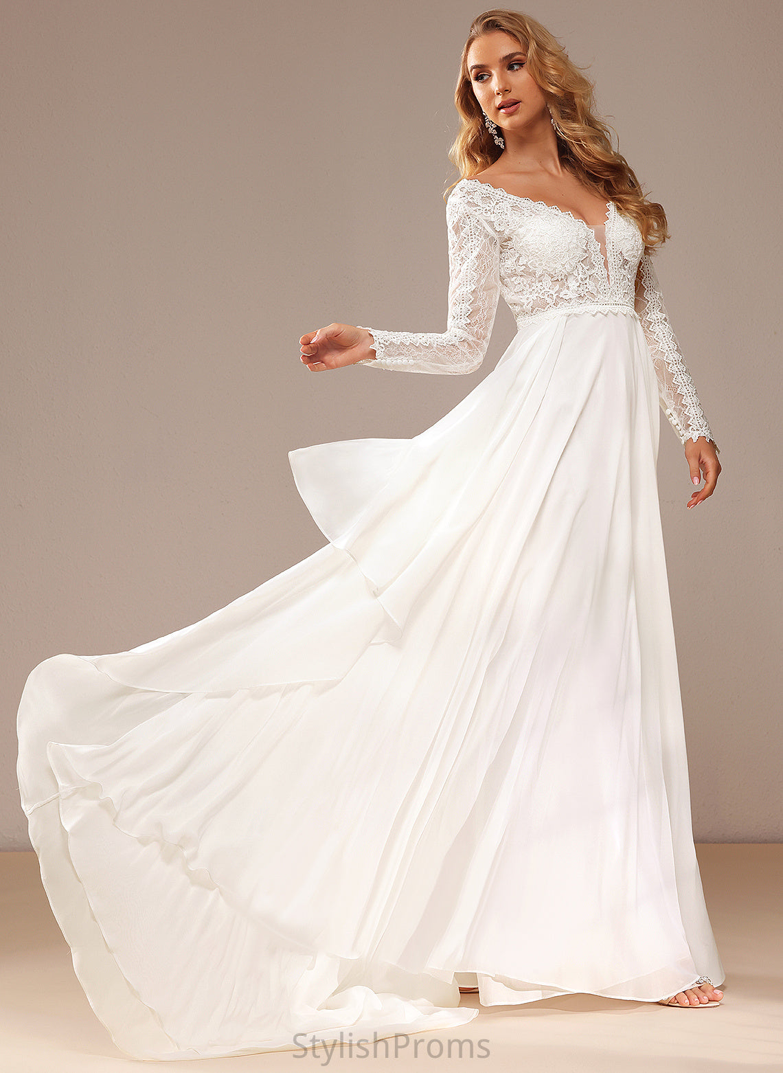 Train V-neck With Lace Wedding Chiffon Wedding Dresses A-Line Lace Dress Court Lina Ruffle