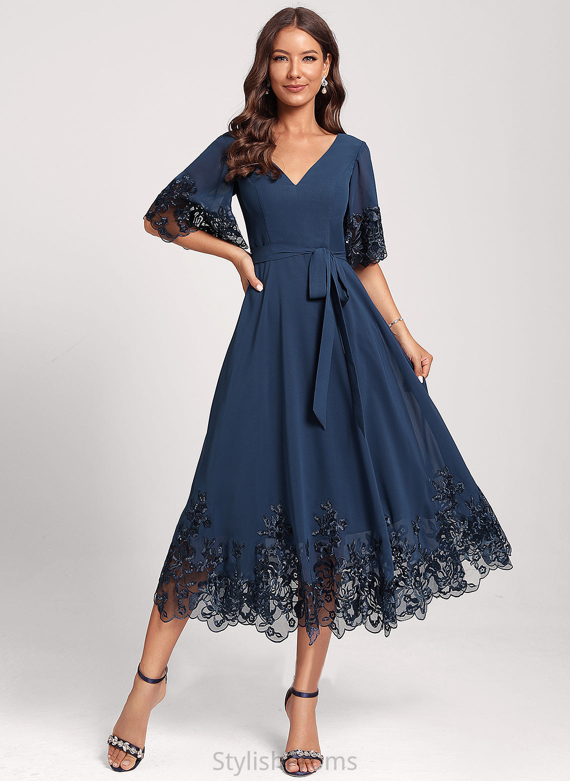 Club Dresses Chiffon Dress A-Line Cocktail Sequins Tea-Length Jacey V-neck With Lace