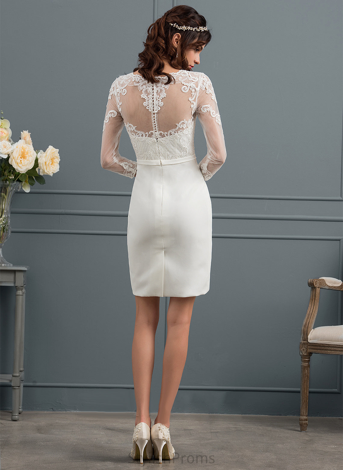 With Dress Bow(s) Wedding Knee-Length Sheath/Column Lace Sequins Illusion Kitty Wedding Dresses