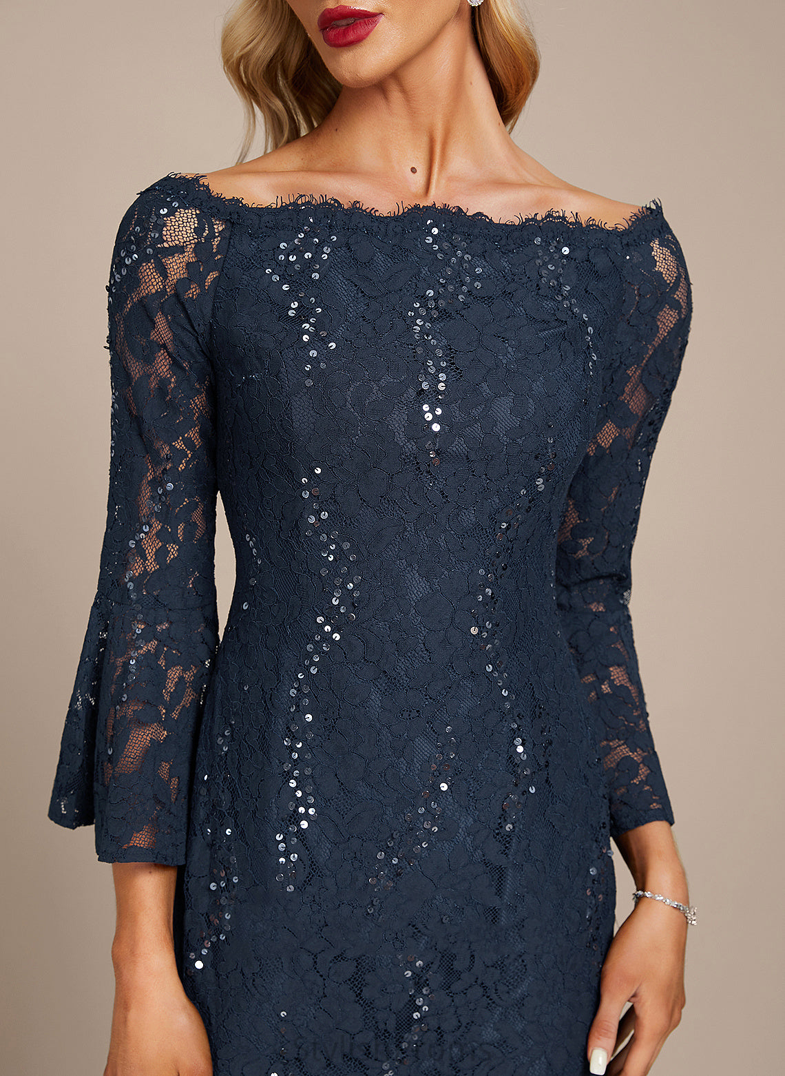 Sequins Knee-Length Emery Lace Cocktail Dresses With Off-the-Shoulder Cocktail Dress Sheath/Column