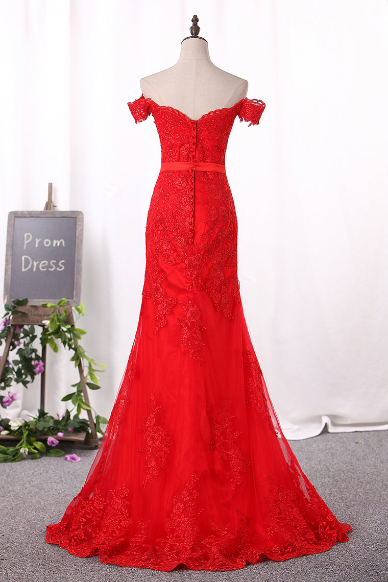 2024 Red Mermaid Prom Dresses Off The Shoulder Tulle With Applique Covered Button