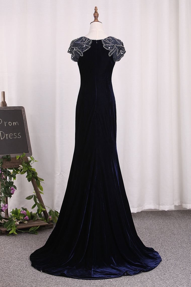 2024 Velvet Mermaid Evening Dresses Scoop With Beading Sweep Train