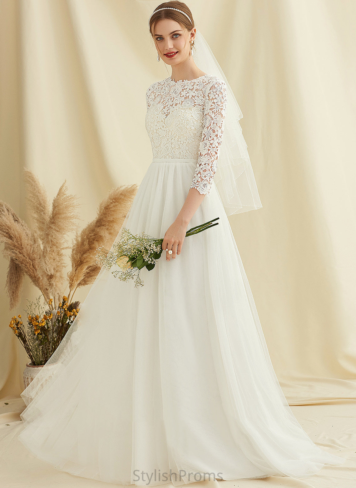 Wedding Dresses Sweep Wedding Lace Crystal Train Tulle Dress A-Line