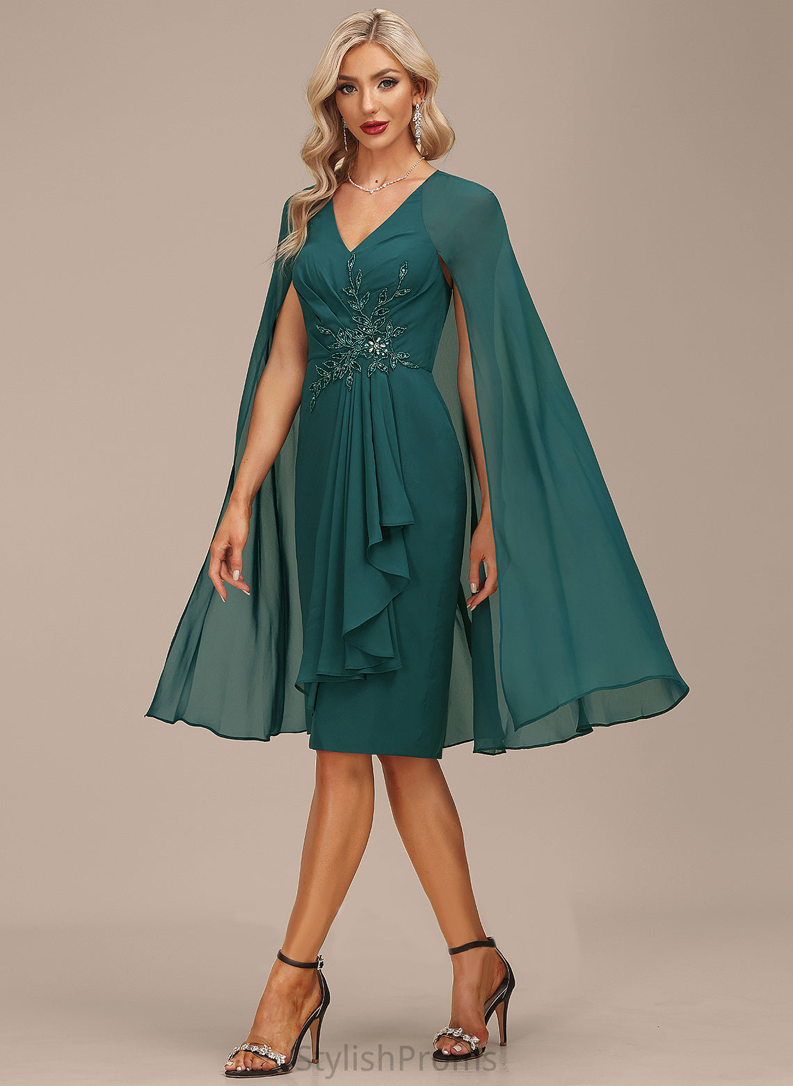 Sheath/Column Cascading Knee-Length V-neck Cocktail Dresses Dress Cocktail Sequins Ruffles Margery Chiffon With Beading