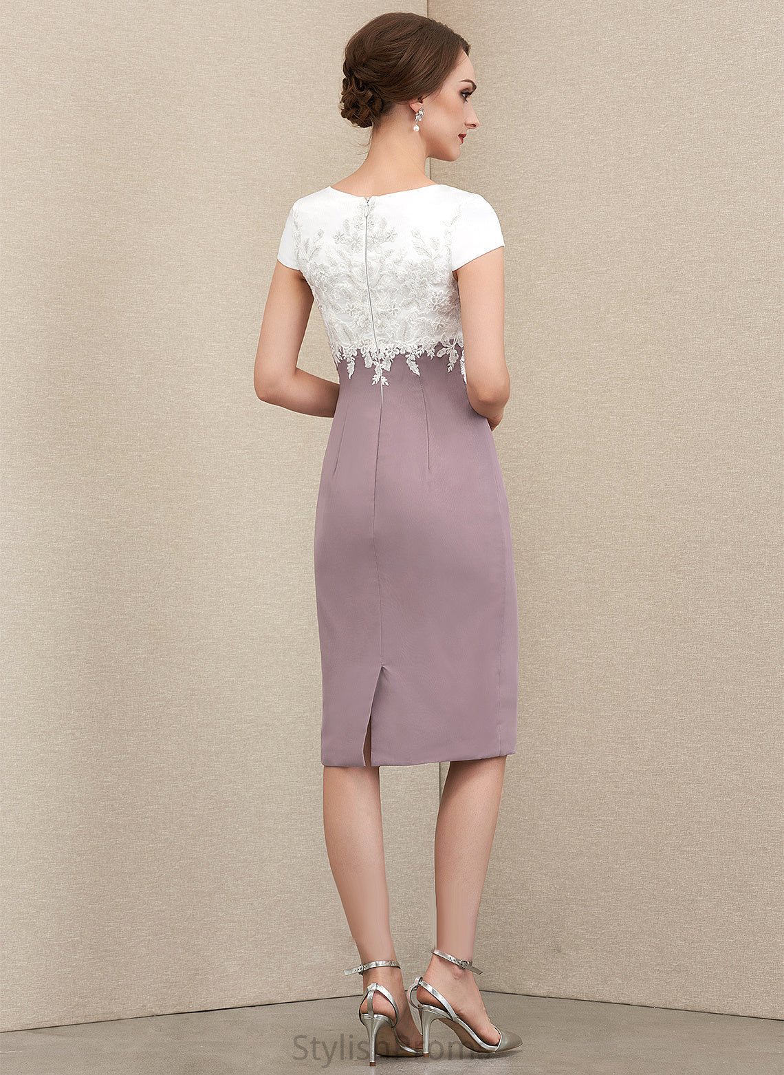 Lace Knee-Length Neck Chiffon Haven Satin Cocktail Dress Scoop Cocktail Dresses Sheath/Column