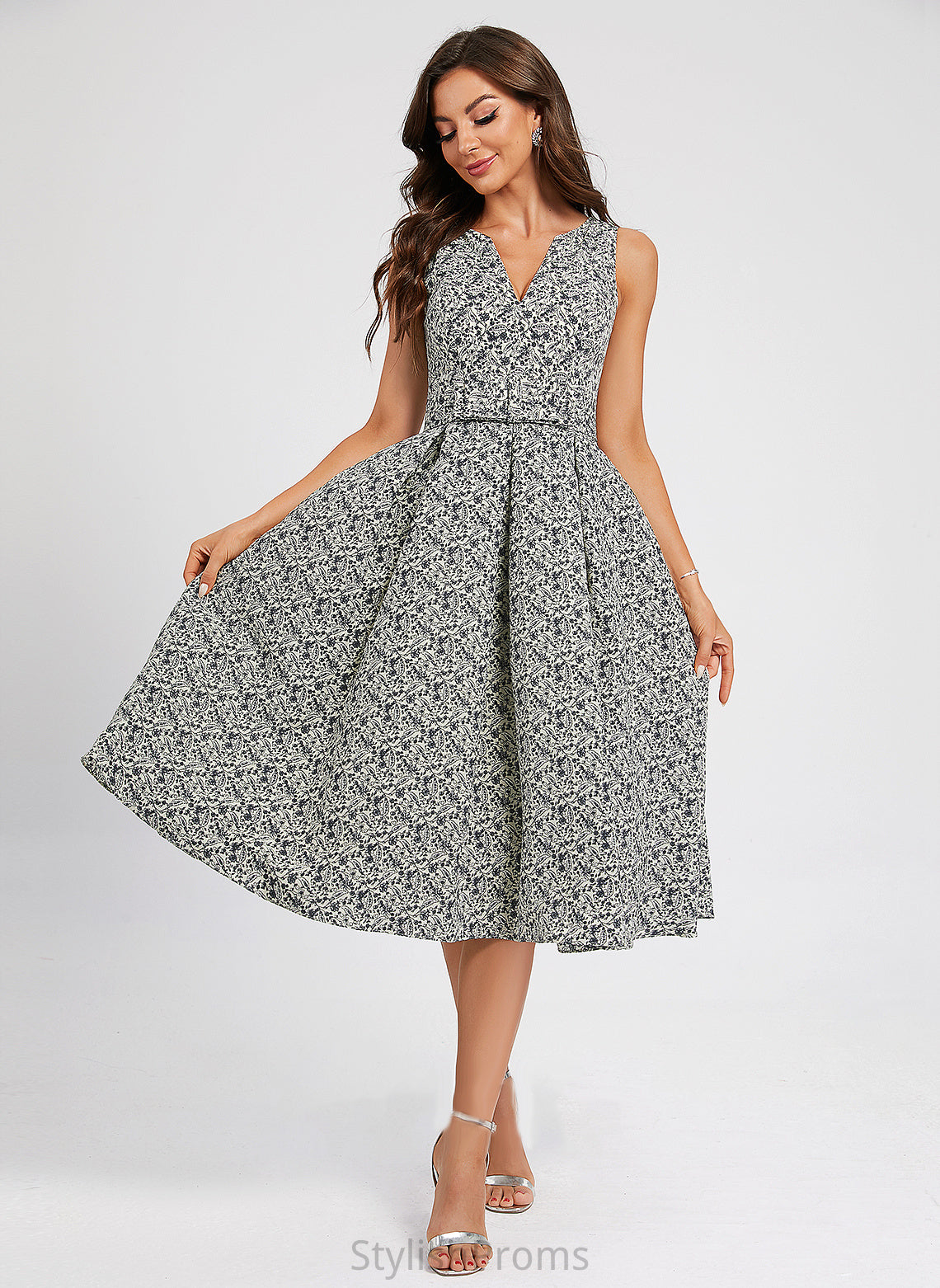 Fernanda Cocktail Dresses Pockets Knee-Length Bow(s) A-Line With V-neck Satin Dress Cocktail