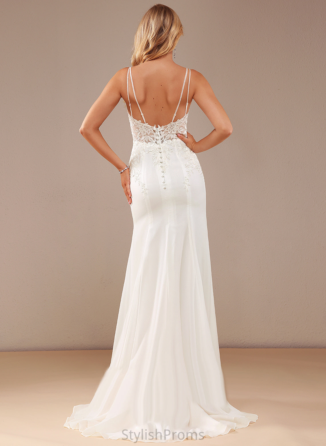 Lilliana Court V-neck With Train Beading Lace Trumpet/Mermaid Wedding Dresses Chiffon Dress Wedding