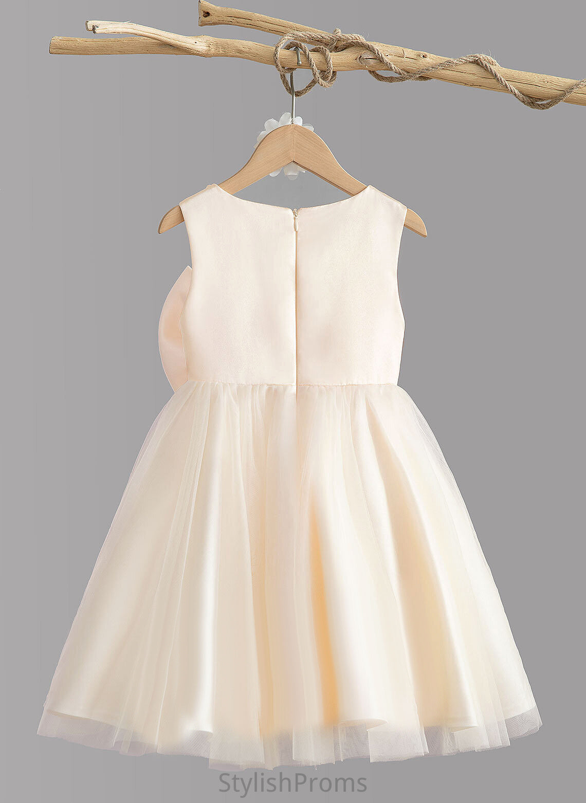 Shyann Scalloped Flower Girl Dresses Beading/Bow(s) Girl Satin With - Dress Neck Flower Sleeveless Knee-length A-Line