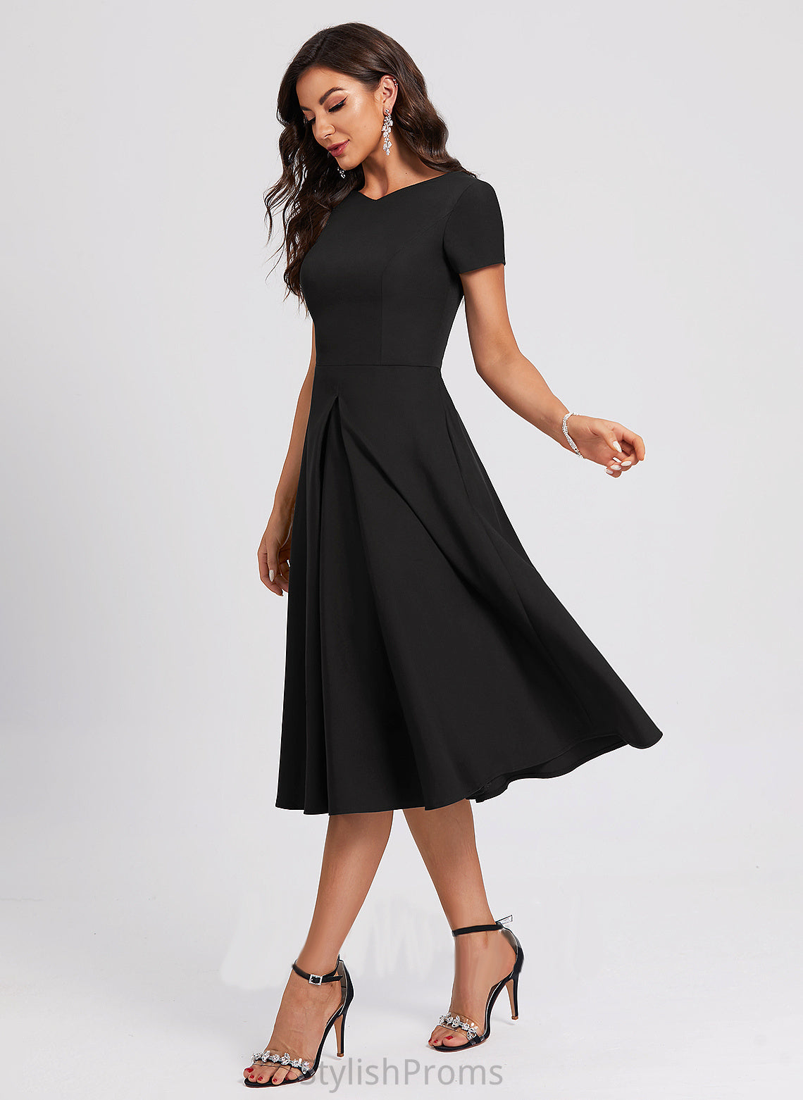 Crepe Cocktail Dresses V-neck Cocktail Knee-Length Stretch Dress Elliana A-Line