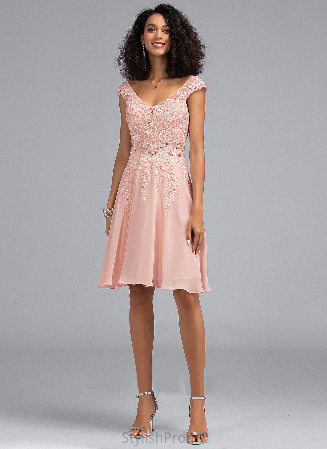 Chiffon A-Line Lace V-neck Cocktail Cocktail Dresses Gwen Knee-Length Dress With Beading Lace