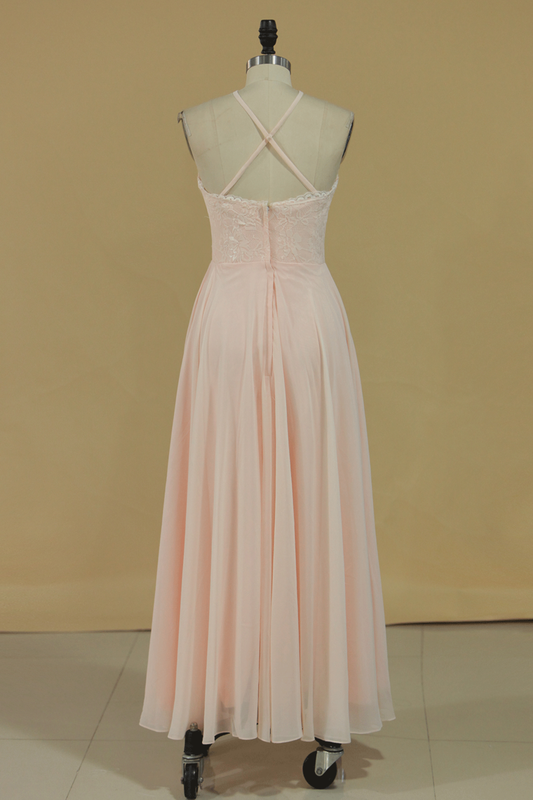 2024 Spaghetti Straps Bridesmaid Dresses Sweep Train Chiffon A Line